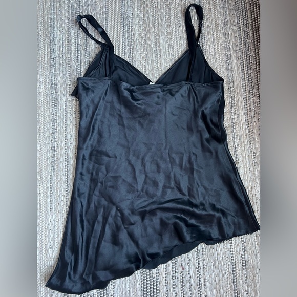 White House black market silk blouse - Picture 3 of 3